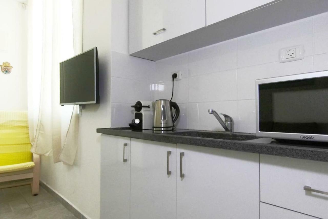 Trendy Apartments In The Heart Of Florentin With Free Netflix Tel Awiw Zewnętrze zdjęcie